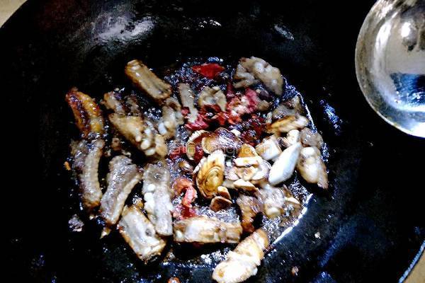 土豆山药炖排骨的做法图解6