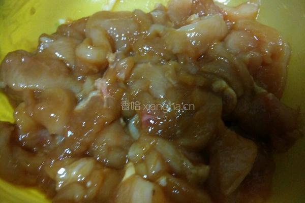 蒜苗炒鸡肉的做法图解6