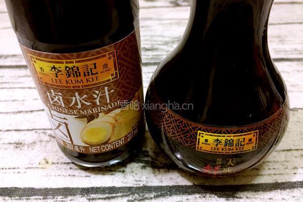 板栗红烧肉的做法图解1