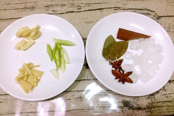板栗红烧肉的做法图解7