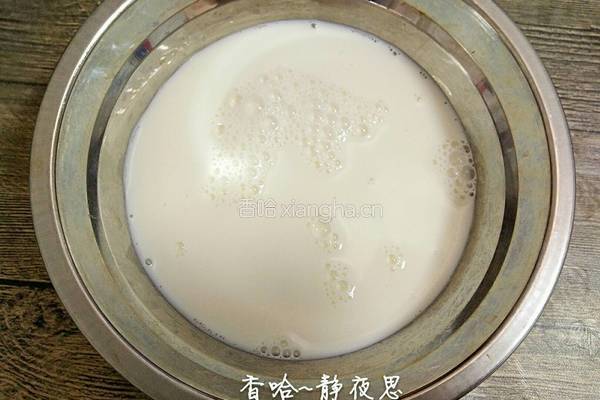 牛奶布丁的做法图解3