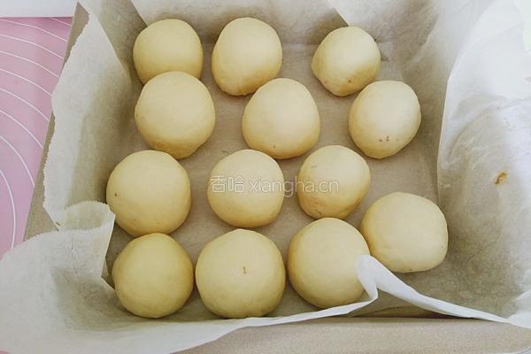 豆沙餐包的做法图解8