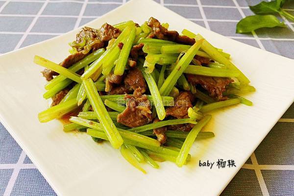 香芹炒牛里脊