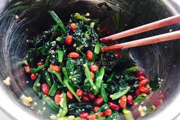 花生菠菜的做法图解18