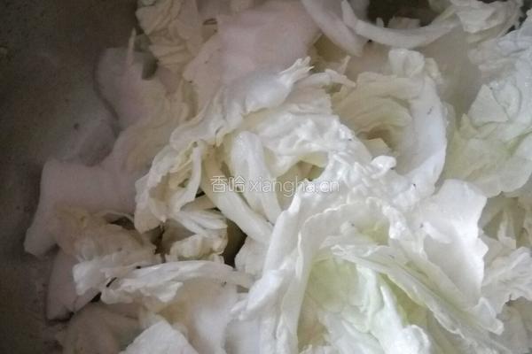 土豆炖白菜的做法图解5