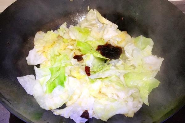 蚝油手撕包菜的做法图解7