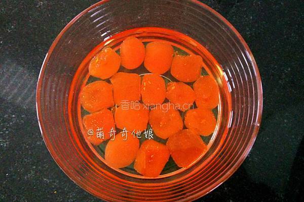 麻薯蛋黄酥的做法图解2