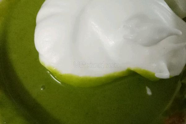 菠菜山药泥蛋糕卷的做法图解11
