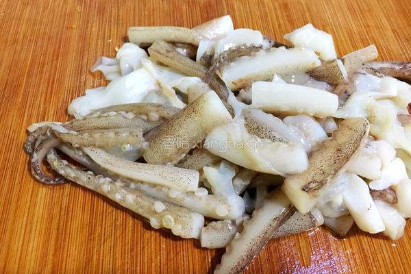 酱爆鱿鱼须的做法图解4