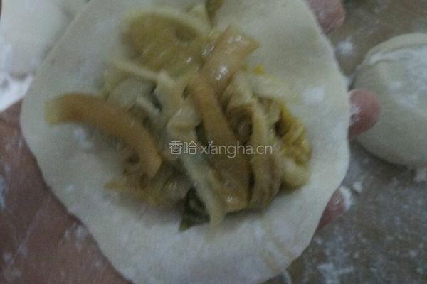土豆酸菜素包子的做法图解18