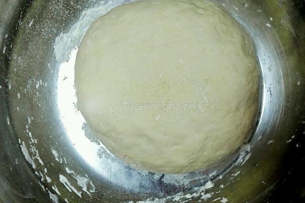 火腿披萨（包括饼皮哦）的做法图解3