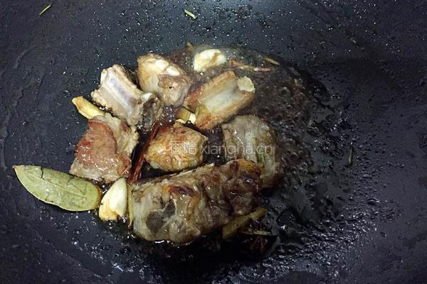 红烧排骨胡萝卜的做法图解9