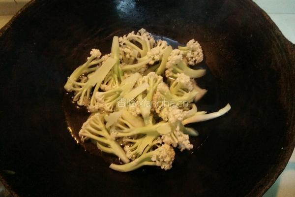 干锅花菜的做法图解9