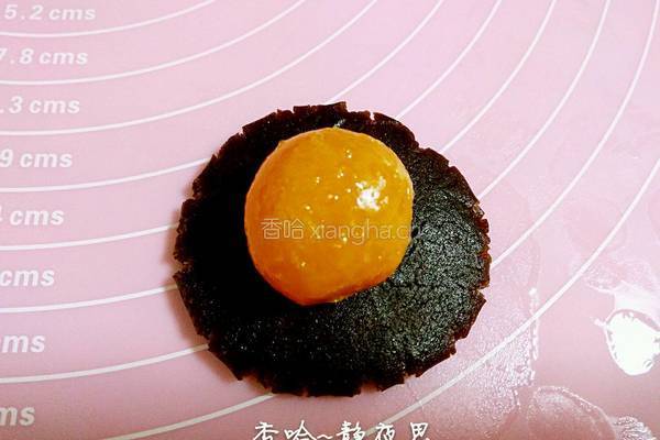 蛋黄酥的做法图解11