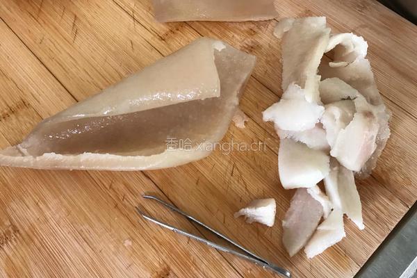 自制肉皮冻的做法图解3