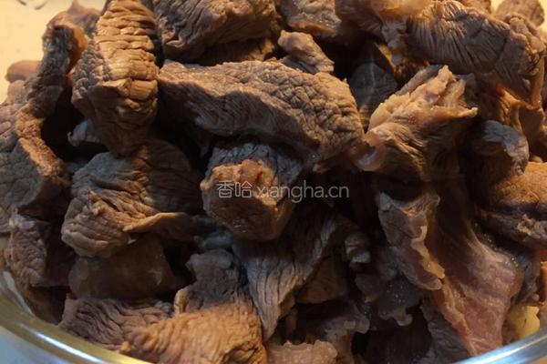 香辣牛肉面干的做法图解4