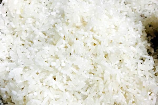 香芋鸡焖饭的做法图解8