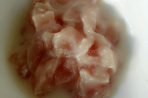 芹菜炒肉的做法图解2