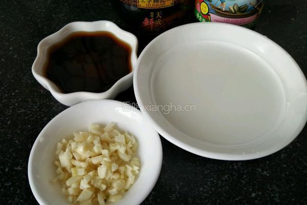 蚝油生菜卷的做法图解2