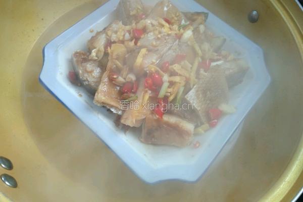 蒸腊鱼的做法图解8