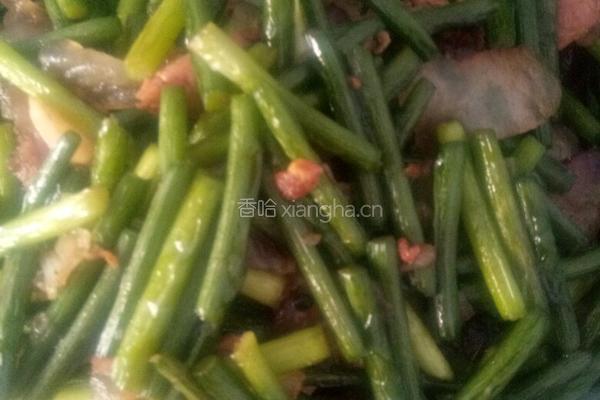 蒜毫炒腊肉的做法图解8