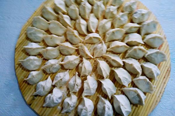 牛肉水饺的做法图解4