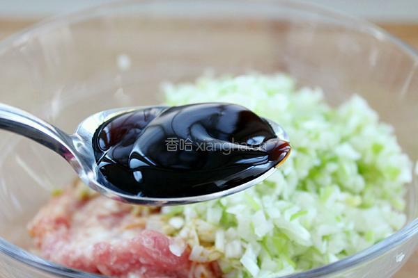 猪肉大葱锅贴的做法图解8