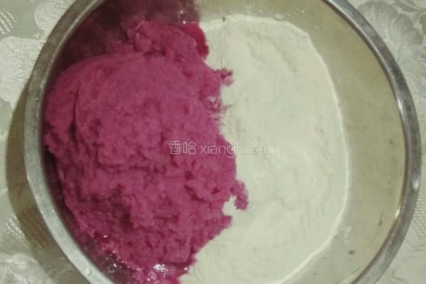 蔬汁手擀面的做法图解2