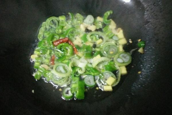 拌饭酱炒千页豆腐的做法图解5