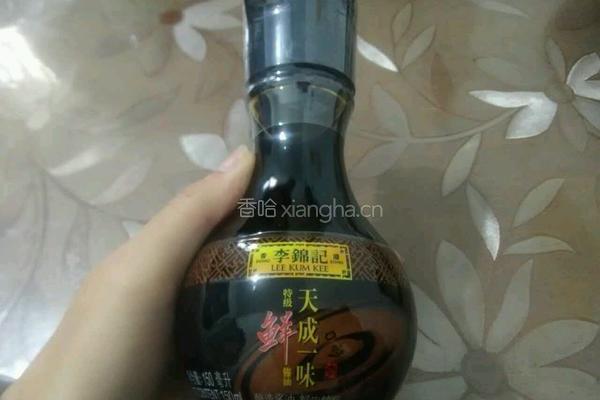 板栗糖醋肉的做法图解2