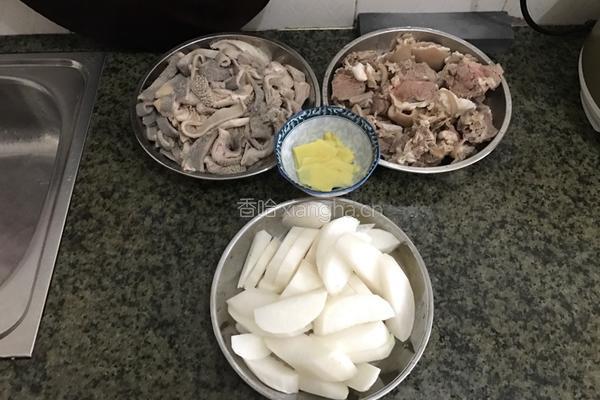 羊肚煲萝卜汤的做法图解8