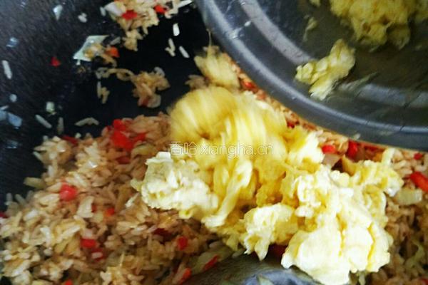 包菜蛋炒饭的做法图解12