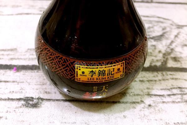 蒜蓉菠菜的做法图解1
