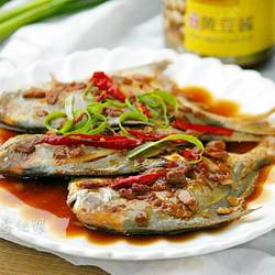 黄豆酱蒸鲳鱼