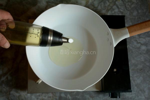 手撕包菜的做法图解3
