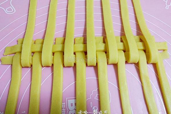草莓酱夹心编织饼干的做法图解19