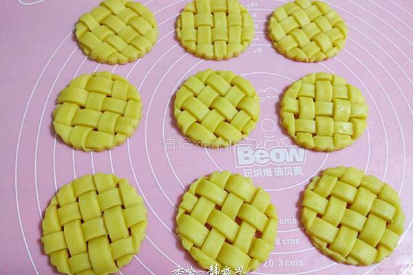 草莓酱夹心编织饼干的做法图解23