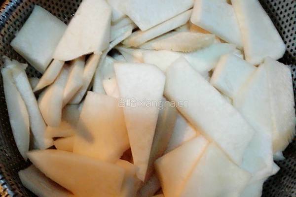 小炒白灵菇的做法图解2
