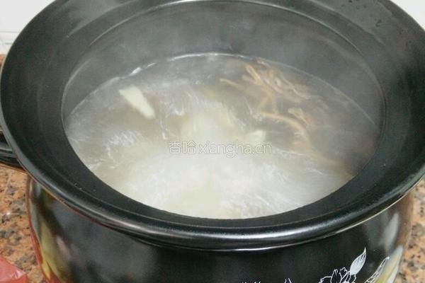 茶树菇玉米老鸡汤的做法图解6