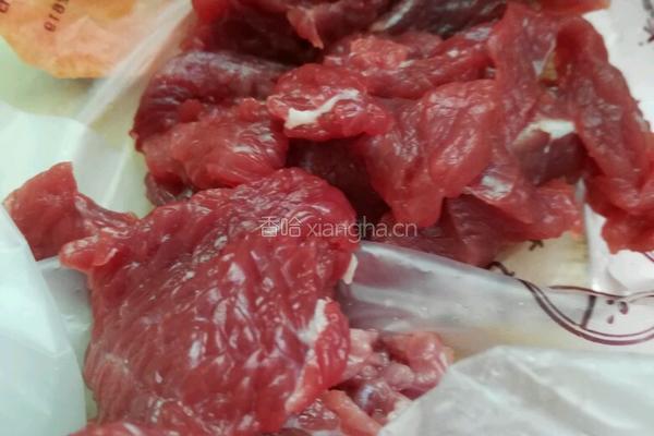 牛肉胡萝卜粥的做法图解1