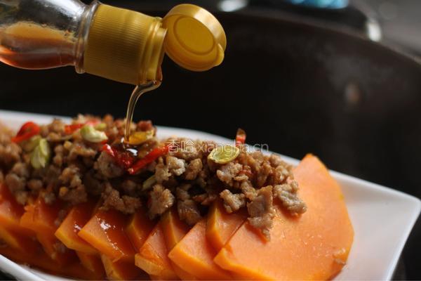 蒜蓉肉末蒸南瓜的做法图解11