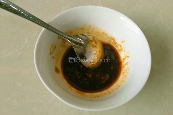  辣椒酱拌鸡蛋的做法图解6