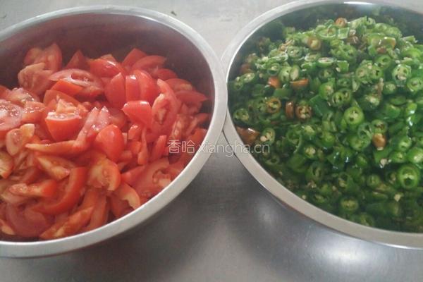 肉末炒豇豆的做法图解2
