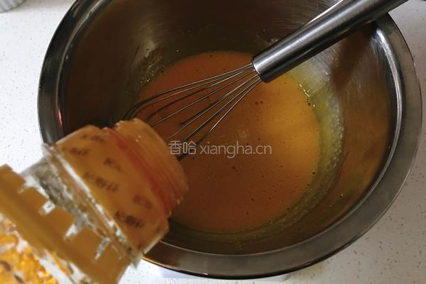 葡萄干纸杯蛋糕的做法图解4
