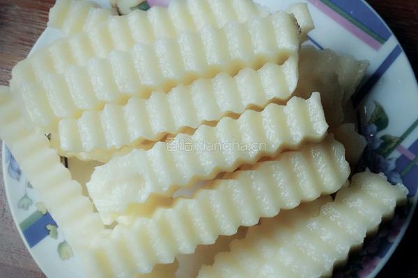 香辣薯条的做法图解3