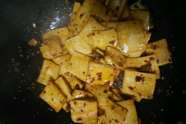 老干妈千页豆腐的做法图解8