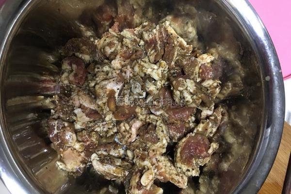 西安坊上粉蒸肉的做法图解8