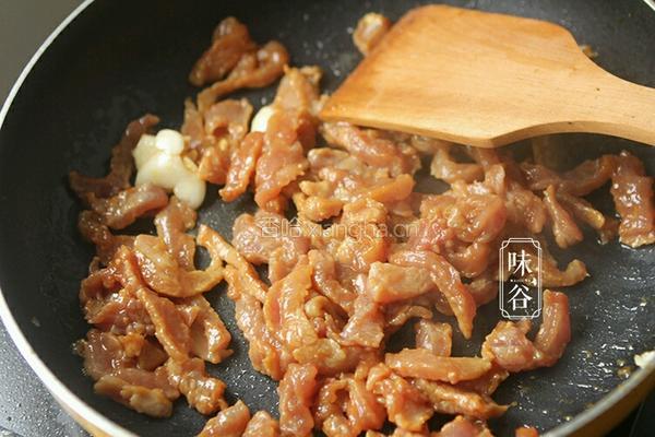 雪菜炒三丝的做法图解4