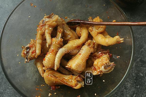 凉拌鸡脚的做法图解8