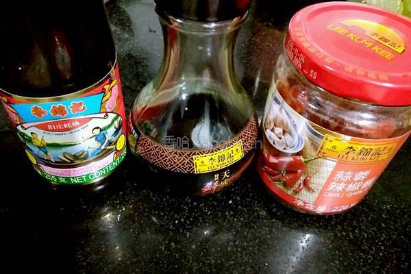 蒜香金针菇的做法图解1